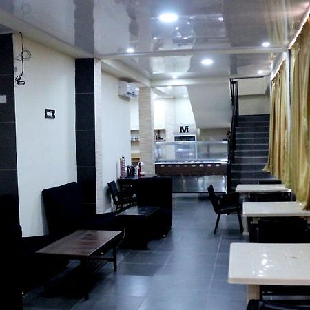 Metro Hotel Freetown Kültér fotó